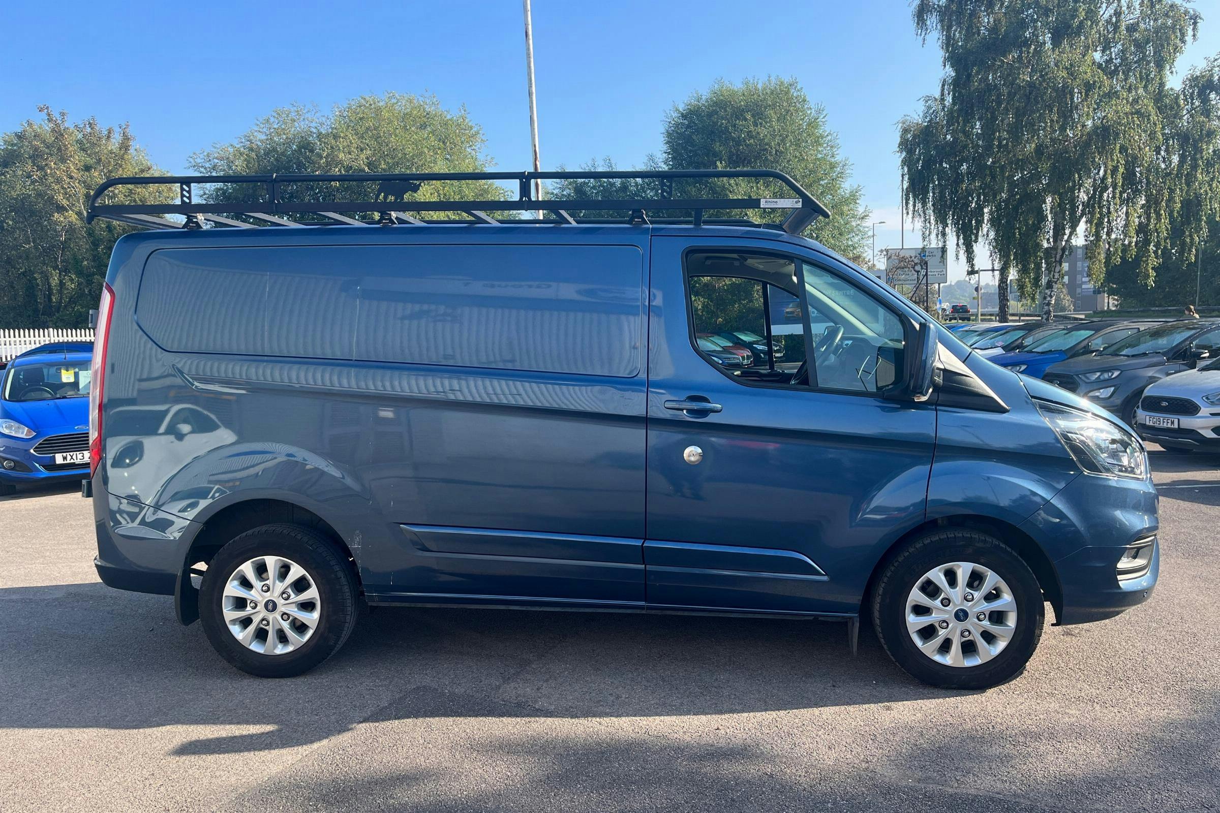 Ford Transit Custom 2.0 280 Ecoblue Limited Panel Van 5dr Diesel Auto L1 H1  (130 Ps) 2022 for sale in Wokingham, Berkshire from Transit Centre RV22WBW